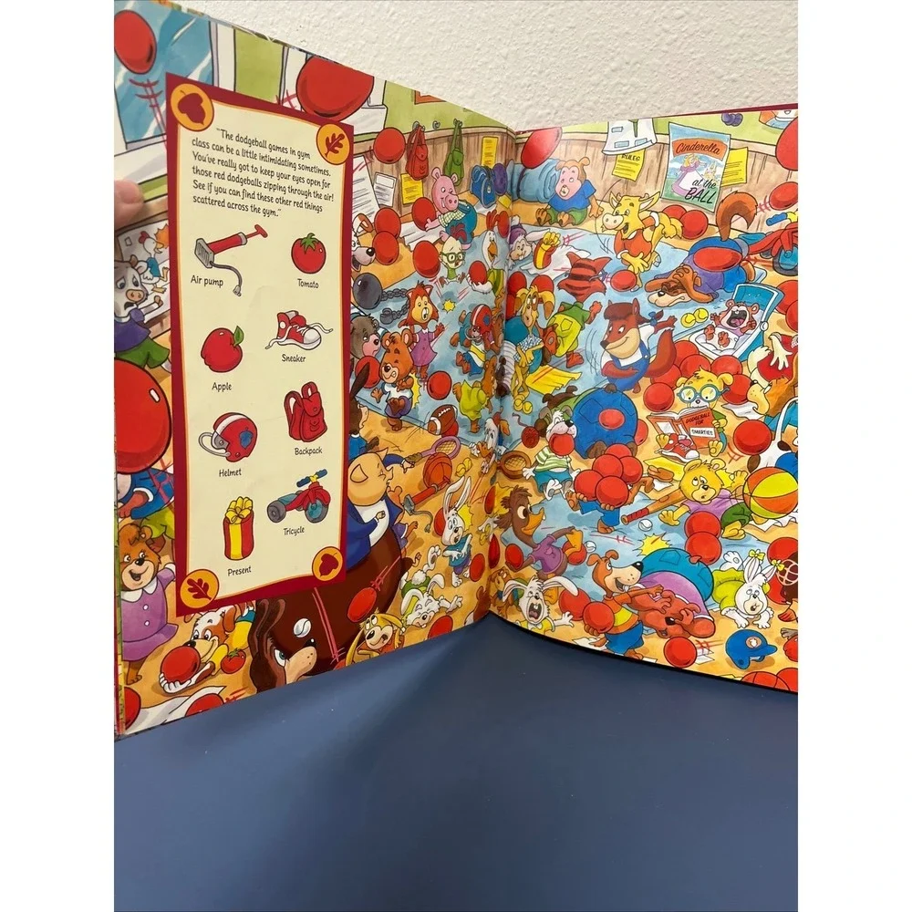 Disney Look and Find Chicken Little & Bolt -‎ hardcover Disny|Art Mawhinney